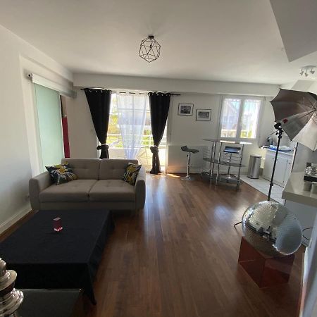 סנט-אברטין Charmant Appartement En Bord De Cher מראה חיצוני תמונה