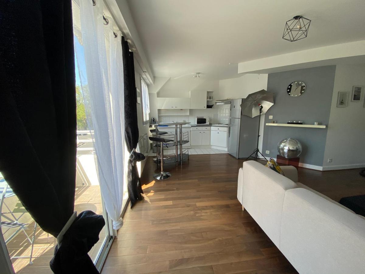 סנט-אברטין Charmant Appartement En Bord De Cher מראה חיצוני תמונה