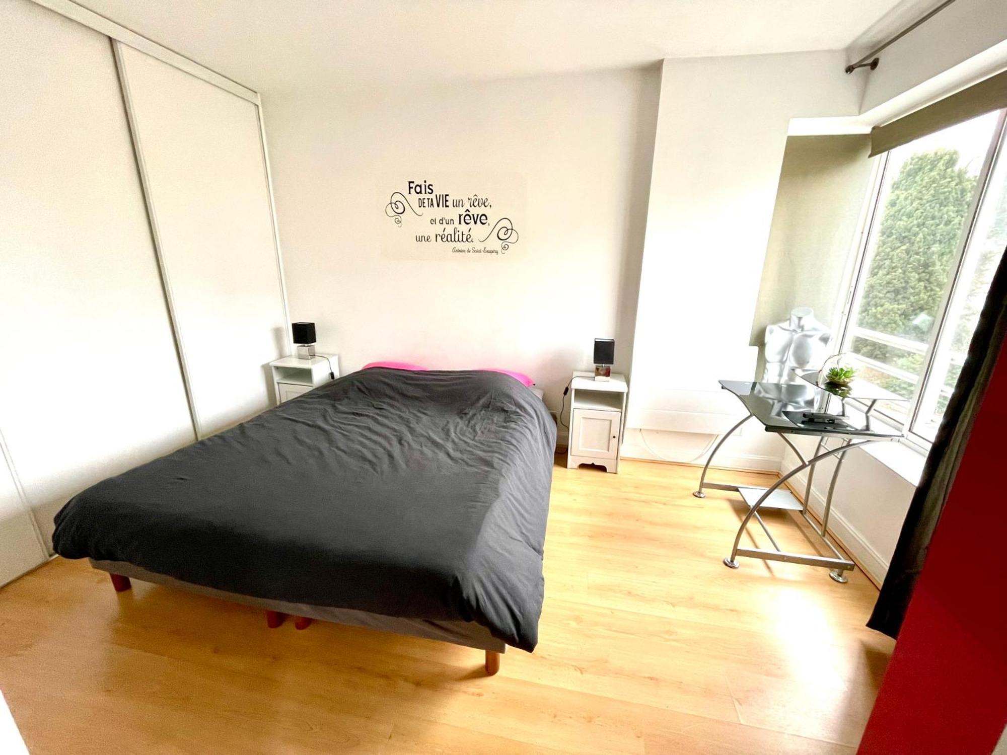 סנט-אברטין Charmant Appartement En Bord De Cher מראה חיצוני תמונה